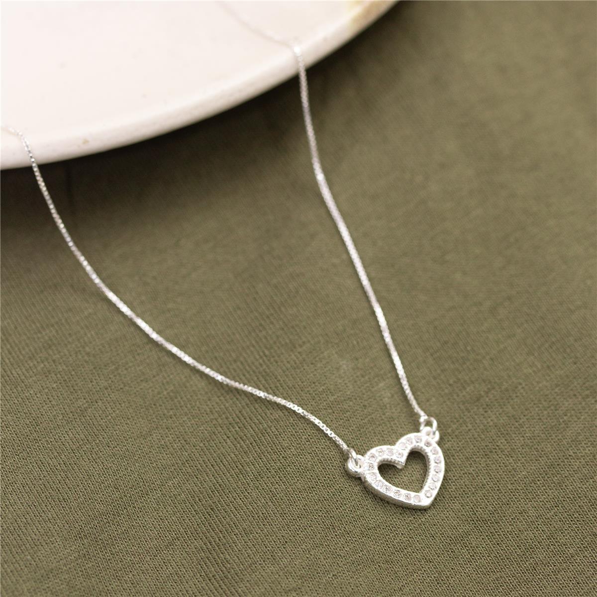 https://jaklaynejoias.bwimg.com.br/jaklaynejoias/produtos/pg0017-20260123112535-1769178342.0894.jpg