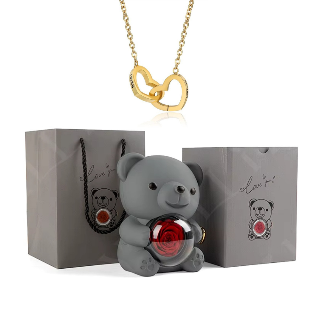 Colar Dueto de Amor & Urso com Rosa Eternizada + Nomes Gravados!🧸 - Aurora Express