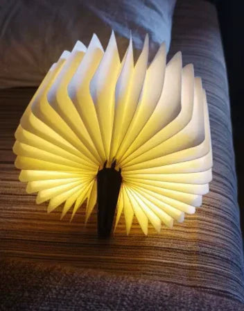 Luminária Livro Dobrável LED – Design Exclusivo - Aurora Express